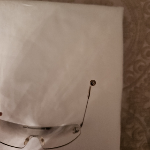 CHANEL Silver-Toned Sunglasses - Picture 14 of 15